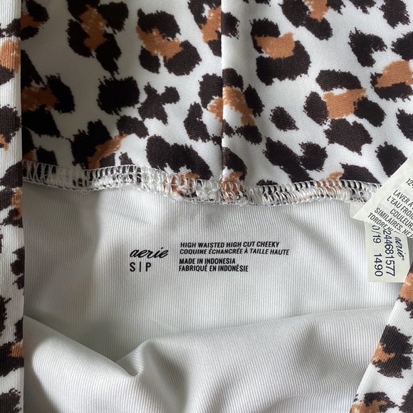 Cheetah print bathing suit - Picture 6 of 6